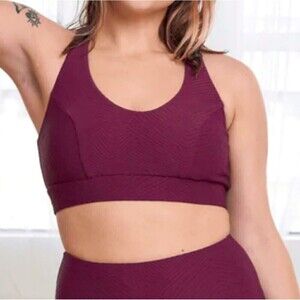 Lola Getts Purple Performance Bra